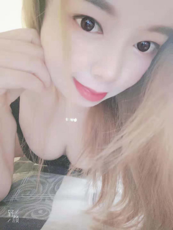 石岩官田实惠少妇